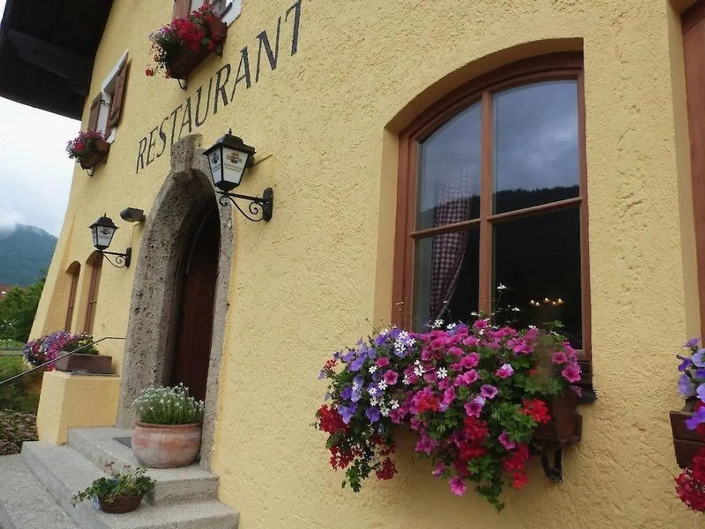 Land-Gut-Hotel & Restaurant Alpenglück EXTERIOR
