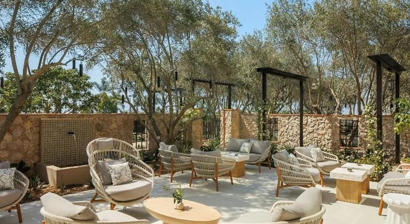 Hotel Solea, Autograph Collection Terrasse