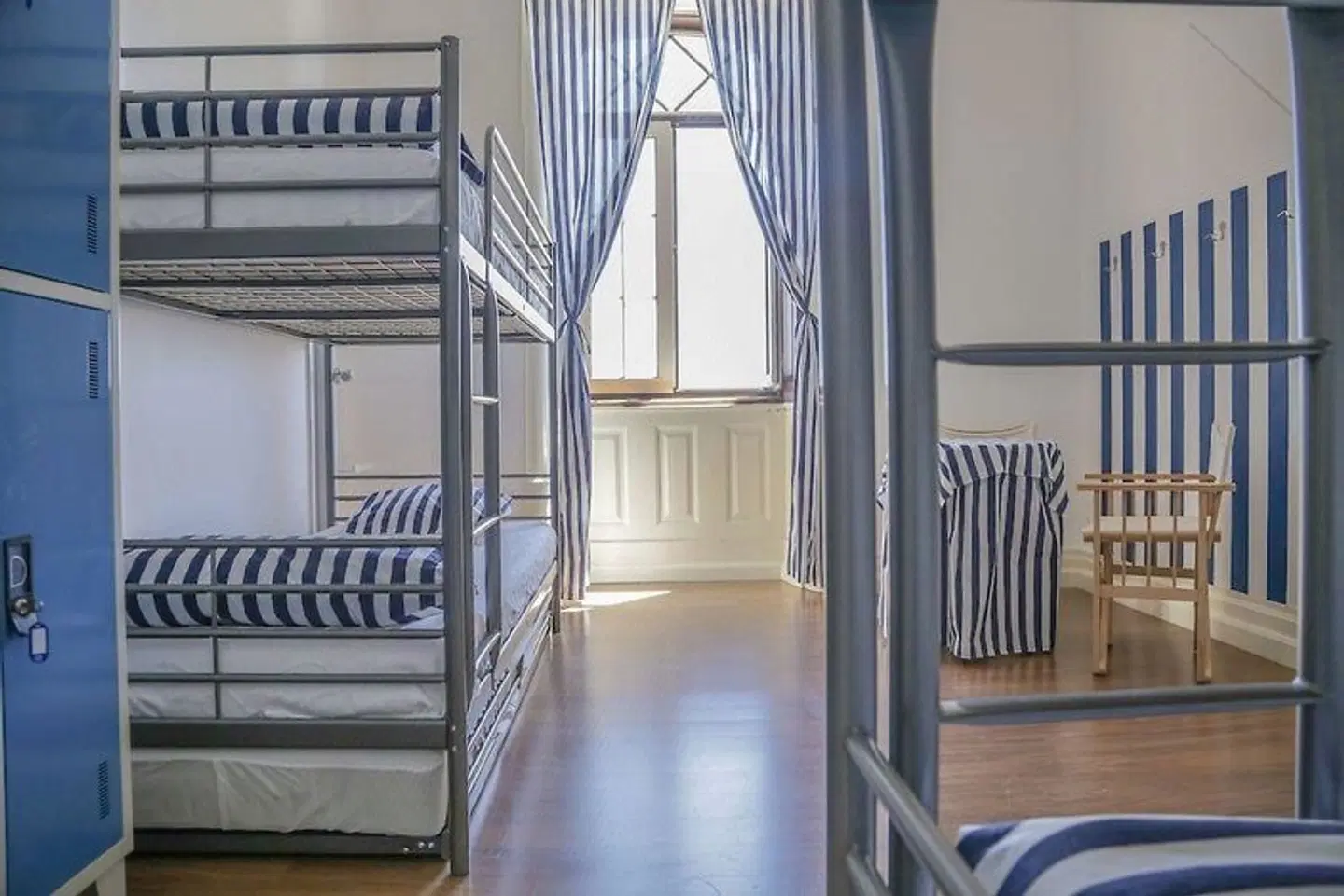 Hostel 402 ROOM_EXAMPLE