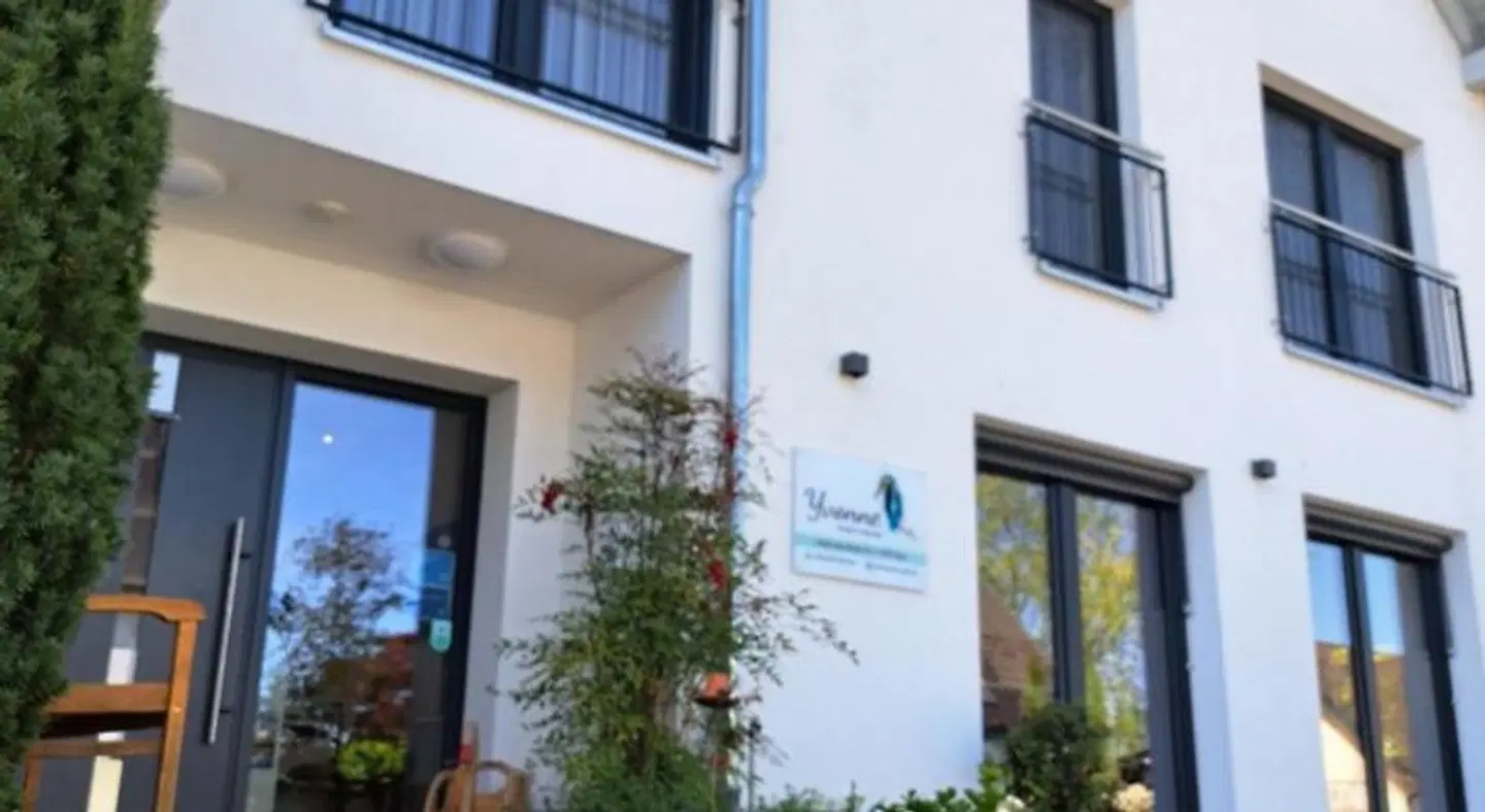 Pension Yvonne EXTERIOR