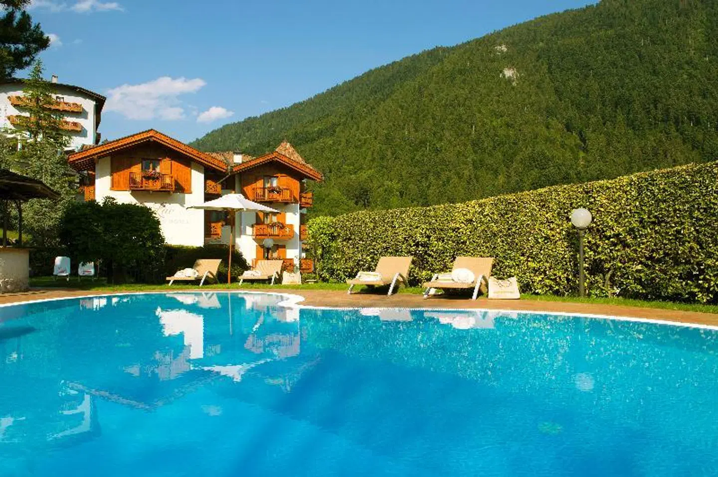 Du Lac Vital Mountain Hotel OUTDOOR_POOL