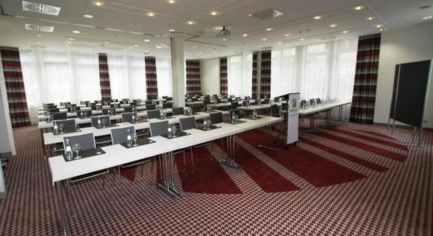 Holiday Inn Frankfurt Neu-Isenburg Konferenz