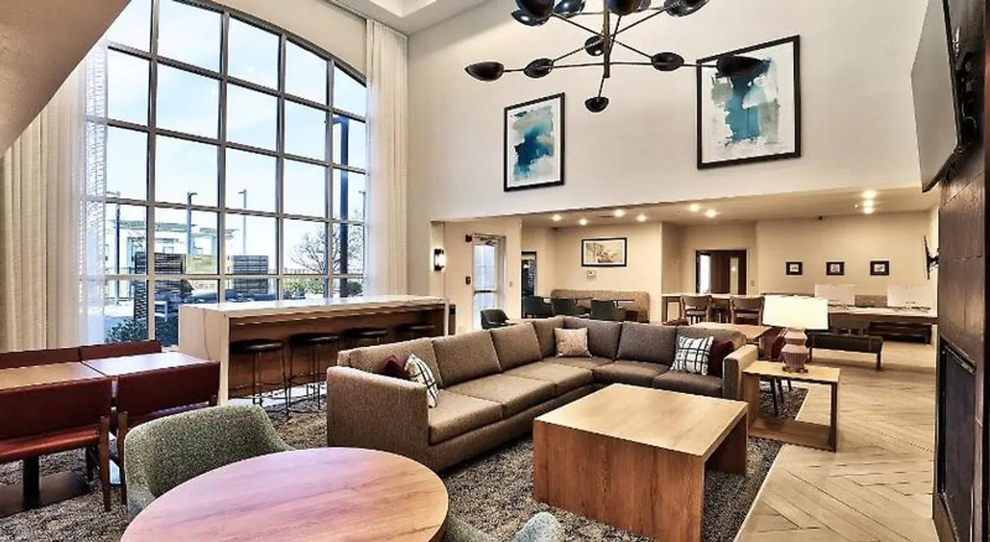 Staybridge Suites Albuquerque - Airport by IHG LOUNGE_LOBBY