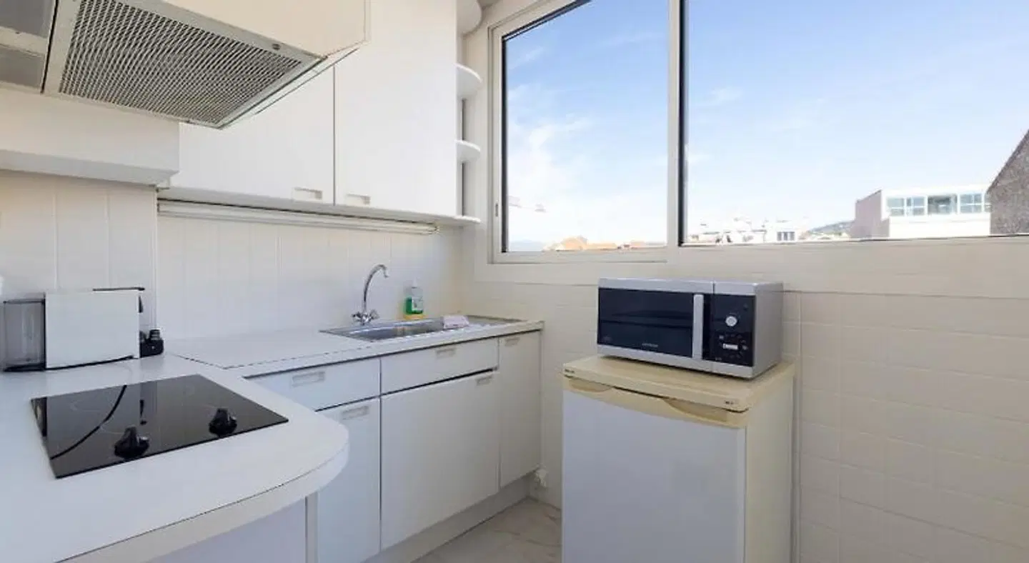 Residences du Grand Hotel by YELLOW CANNES Badezimmer