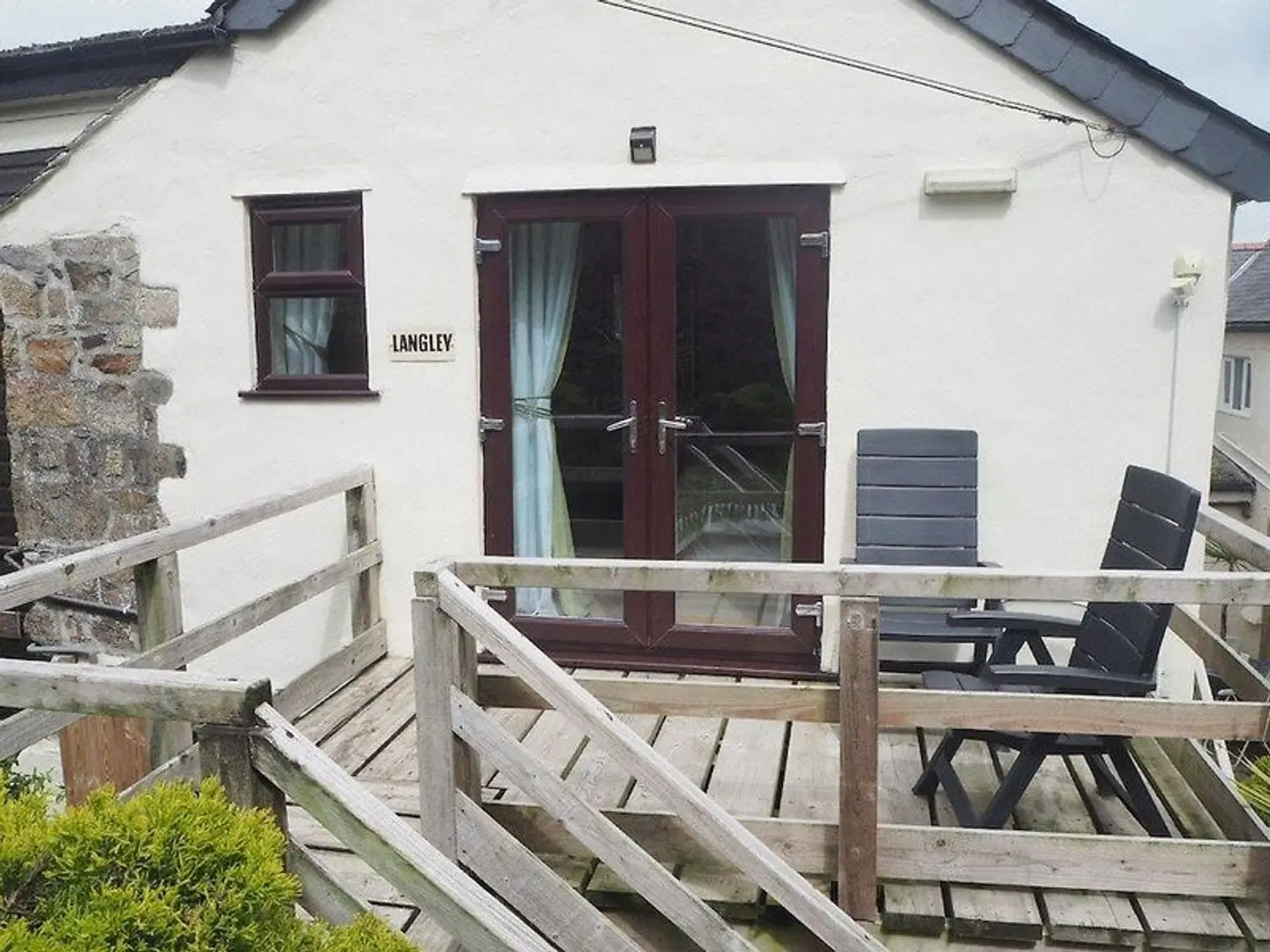 The Smugglers Restaurant With Rooms Terrasse