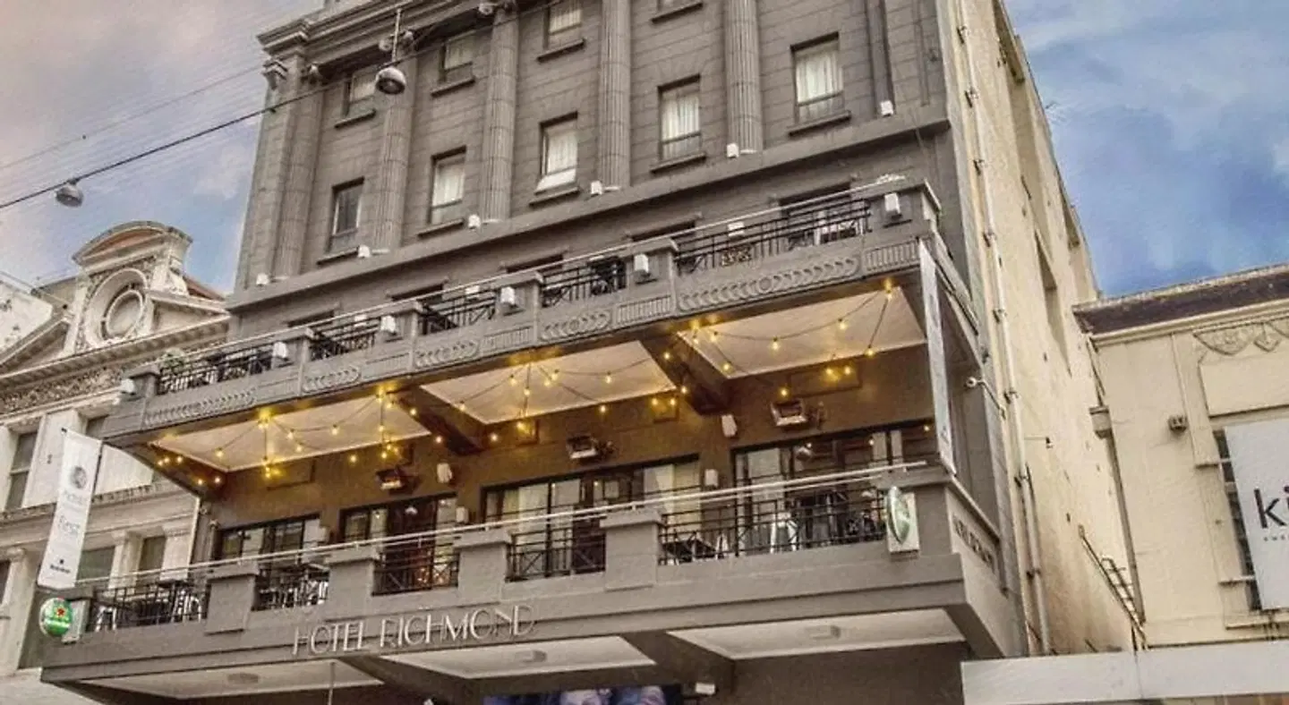 Hotel Richmond on Rundle Mall EXTERIOR