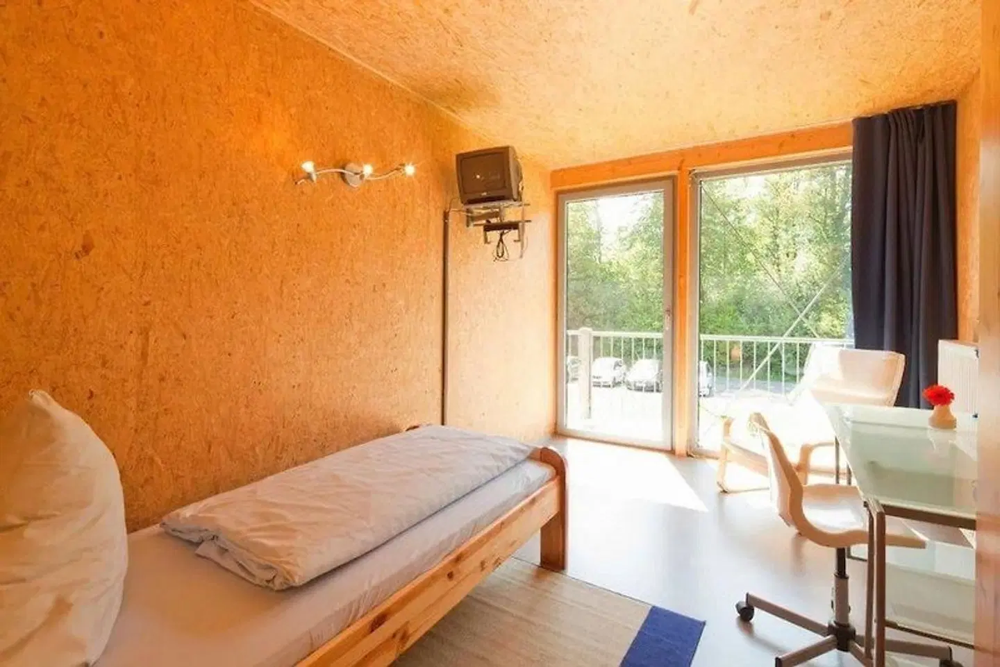 Vicinity ROOM_EXAMPLE