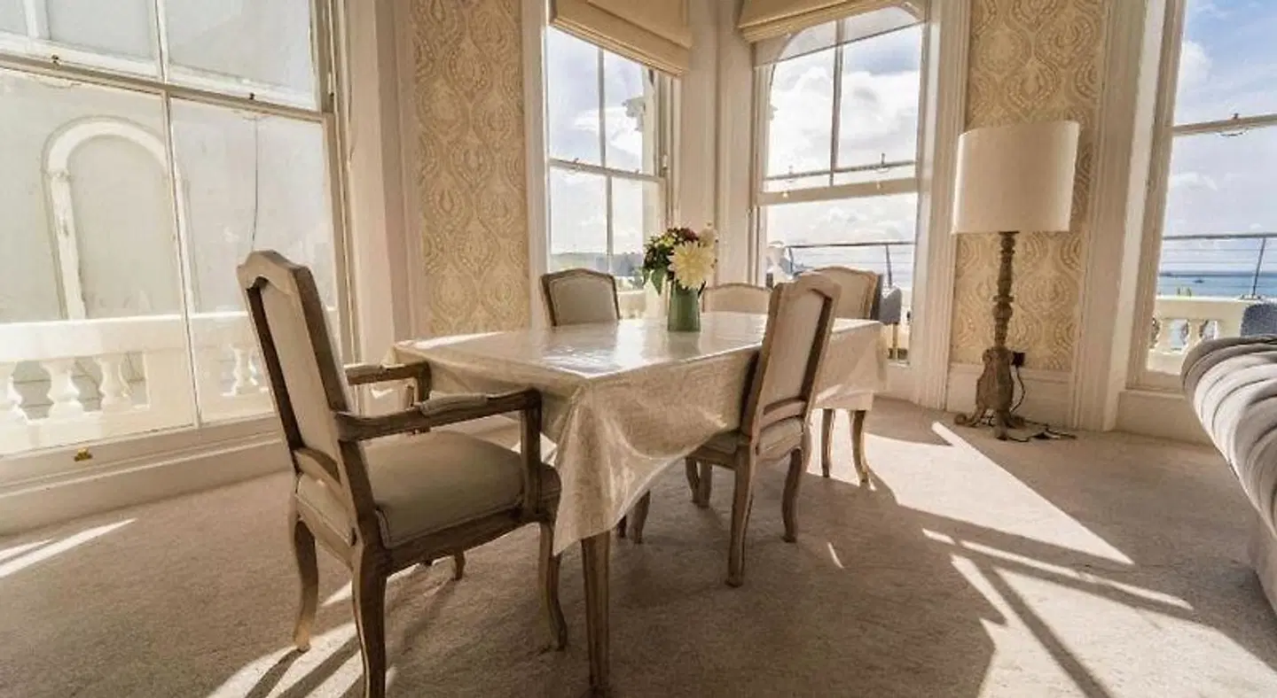 1 Elliot Terrace ROOM_EXAMPLE