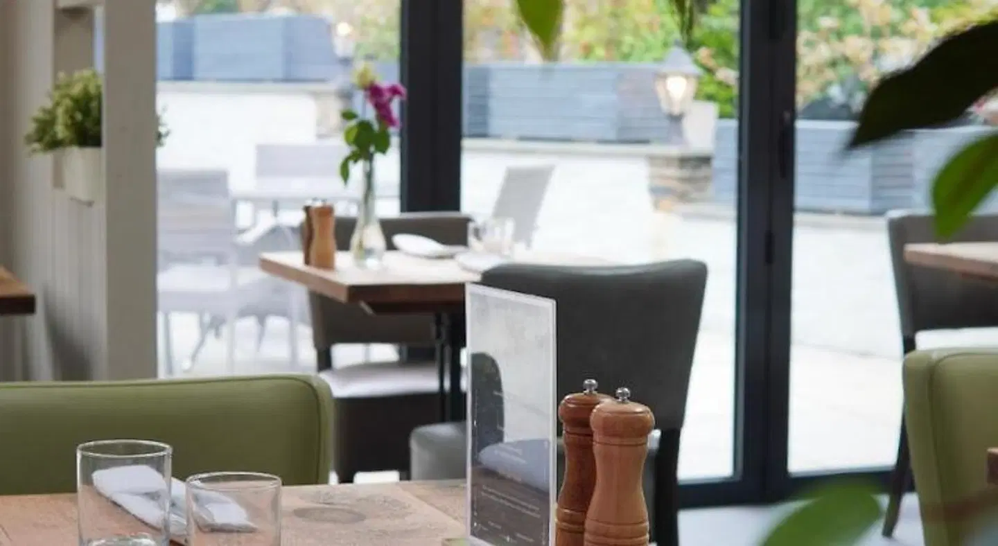 Wolfscastle Country Hotel Restaurant