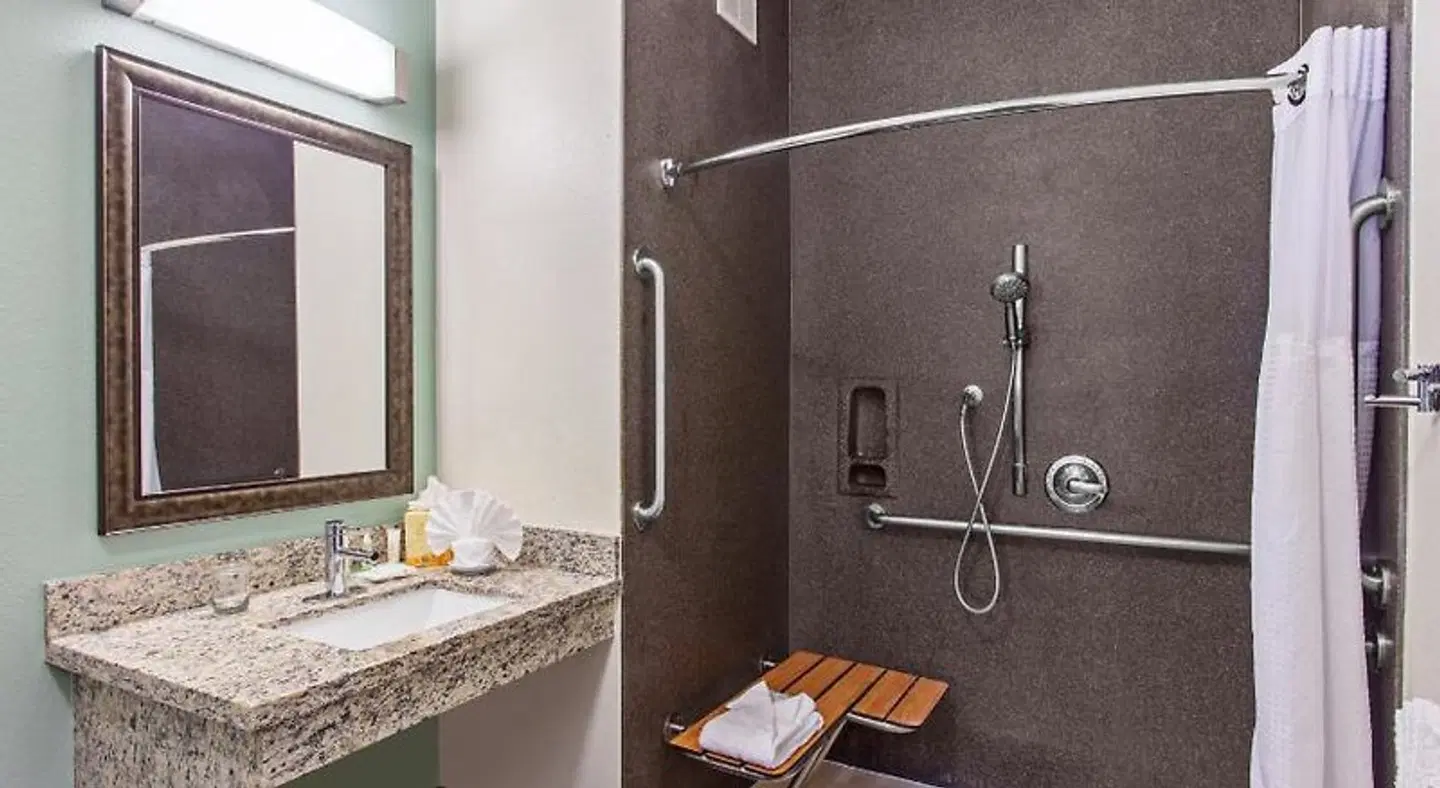 Staybridge Suites Irvine East / Lake Forest by IHG Badezimmer