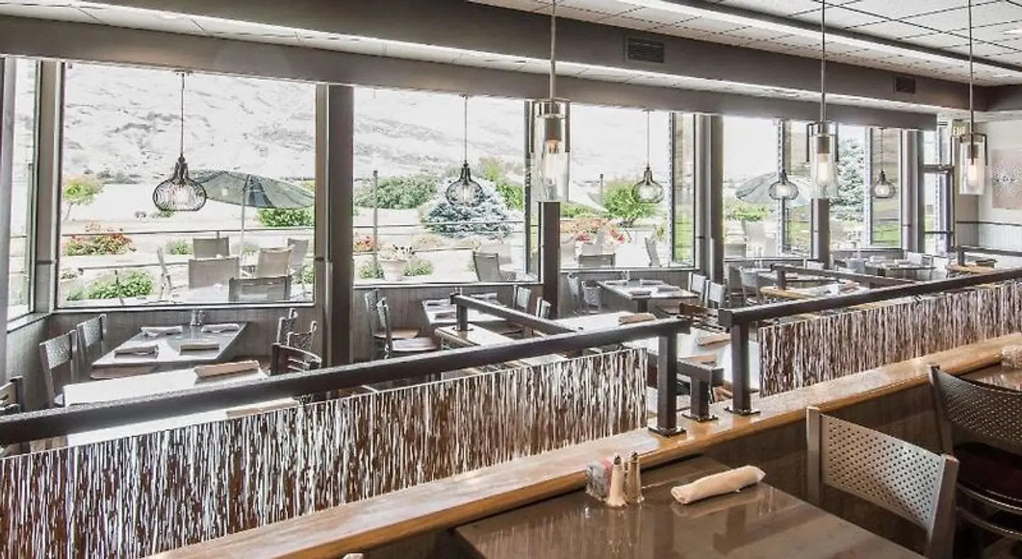 Holiday Inn Clarkston - Lewiston by IHG Bar