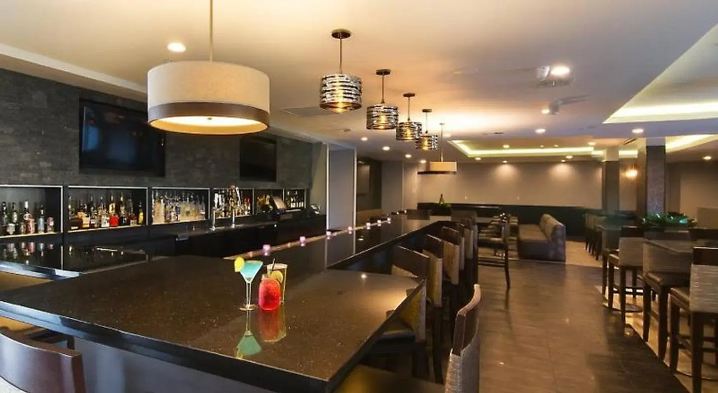 Holiday Inn Carlsbad - San Diego by IHG SPORTS_AND_LEISURE