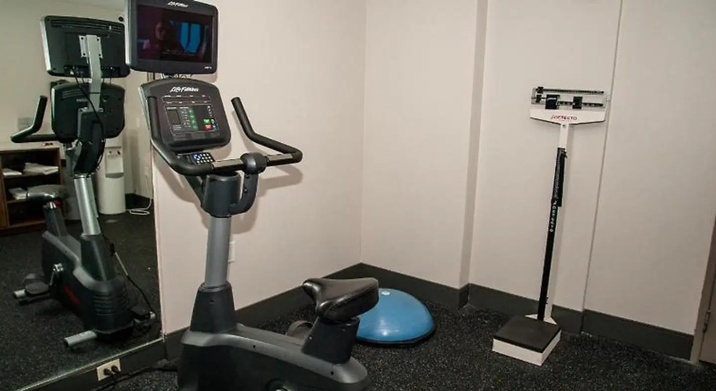 Holiday Inn Express Tucson-Airport by IHG SPORTS_AND_LEISURE