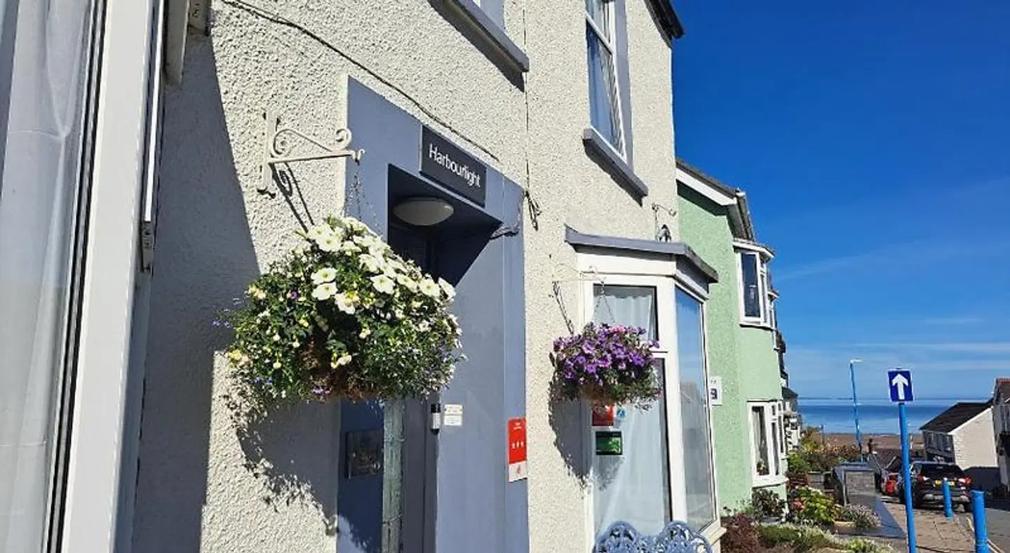 Harbourlight Guest House EXTERIOR