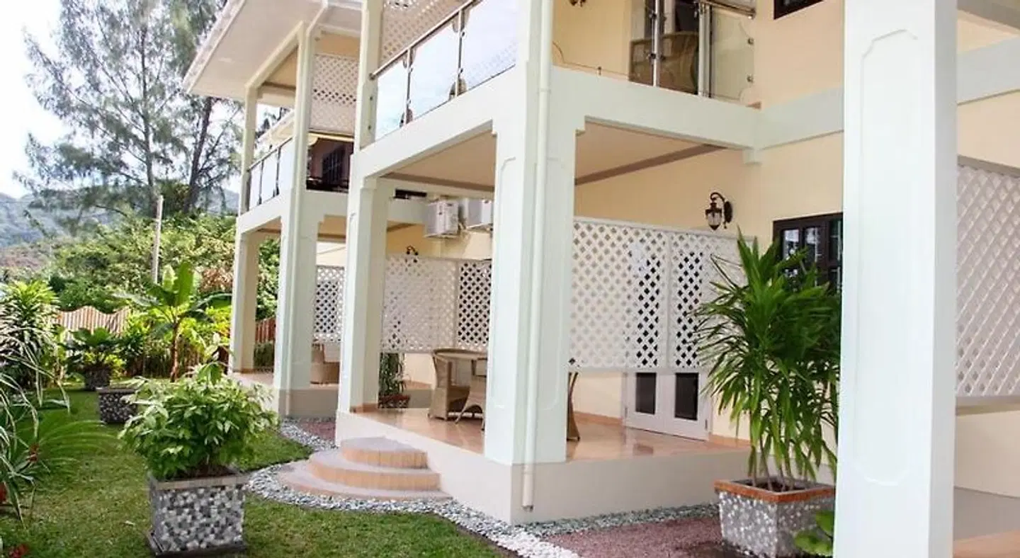 Chez Bea Luxury Villa EXTERIOR