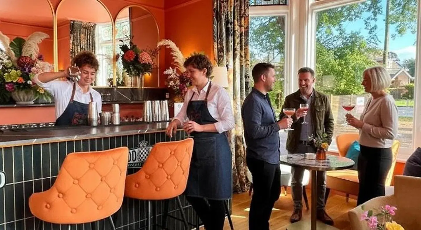 The Emsworth B&B Hotel Bar