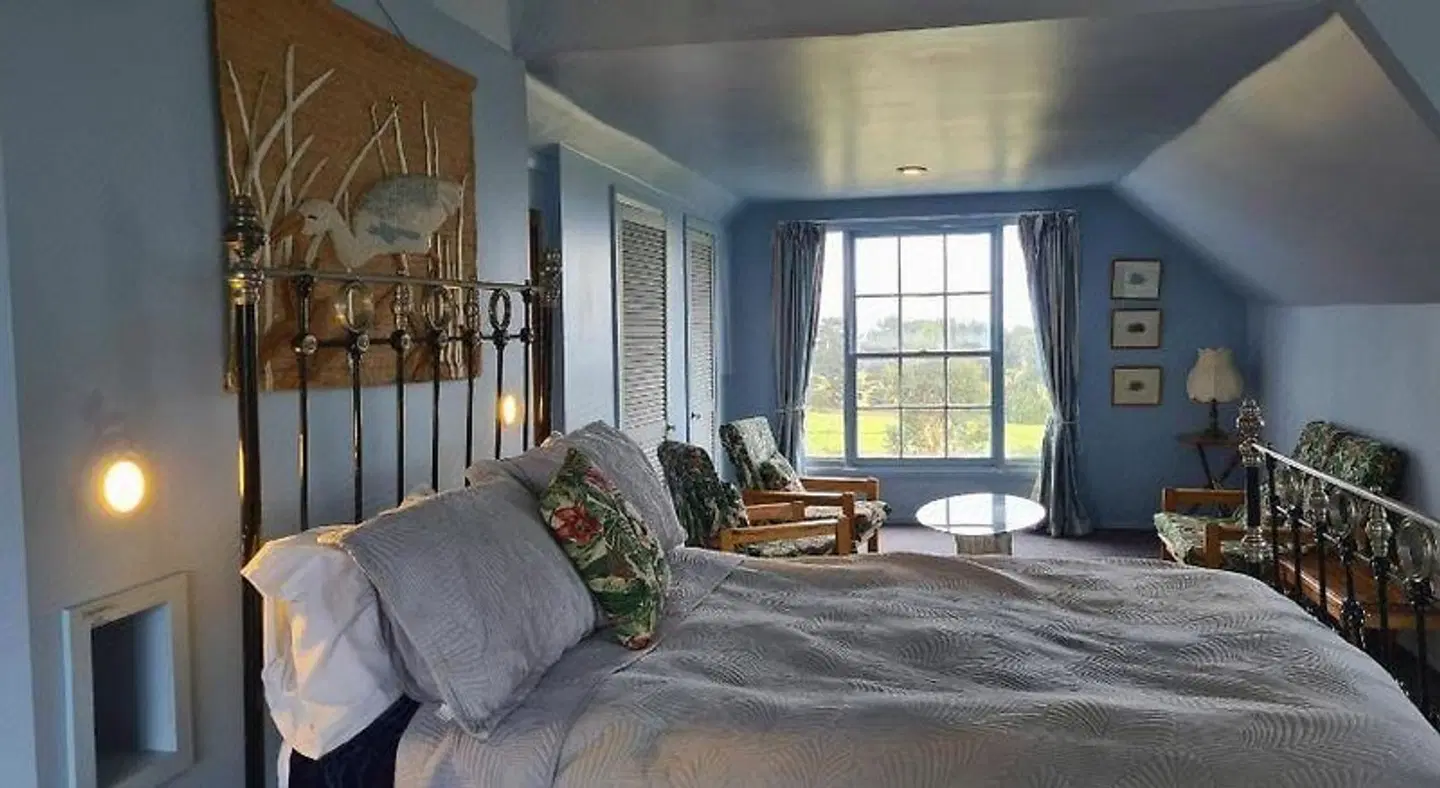 Hawley House ROOM_EXAMPLE