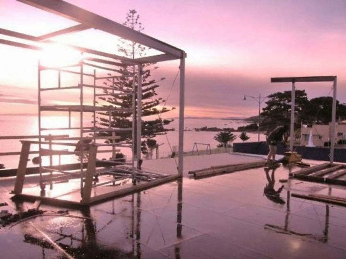 Penguin Waterfront Escape Terrasse