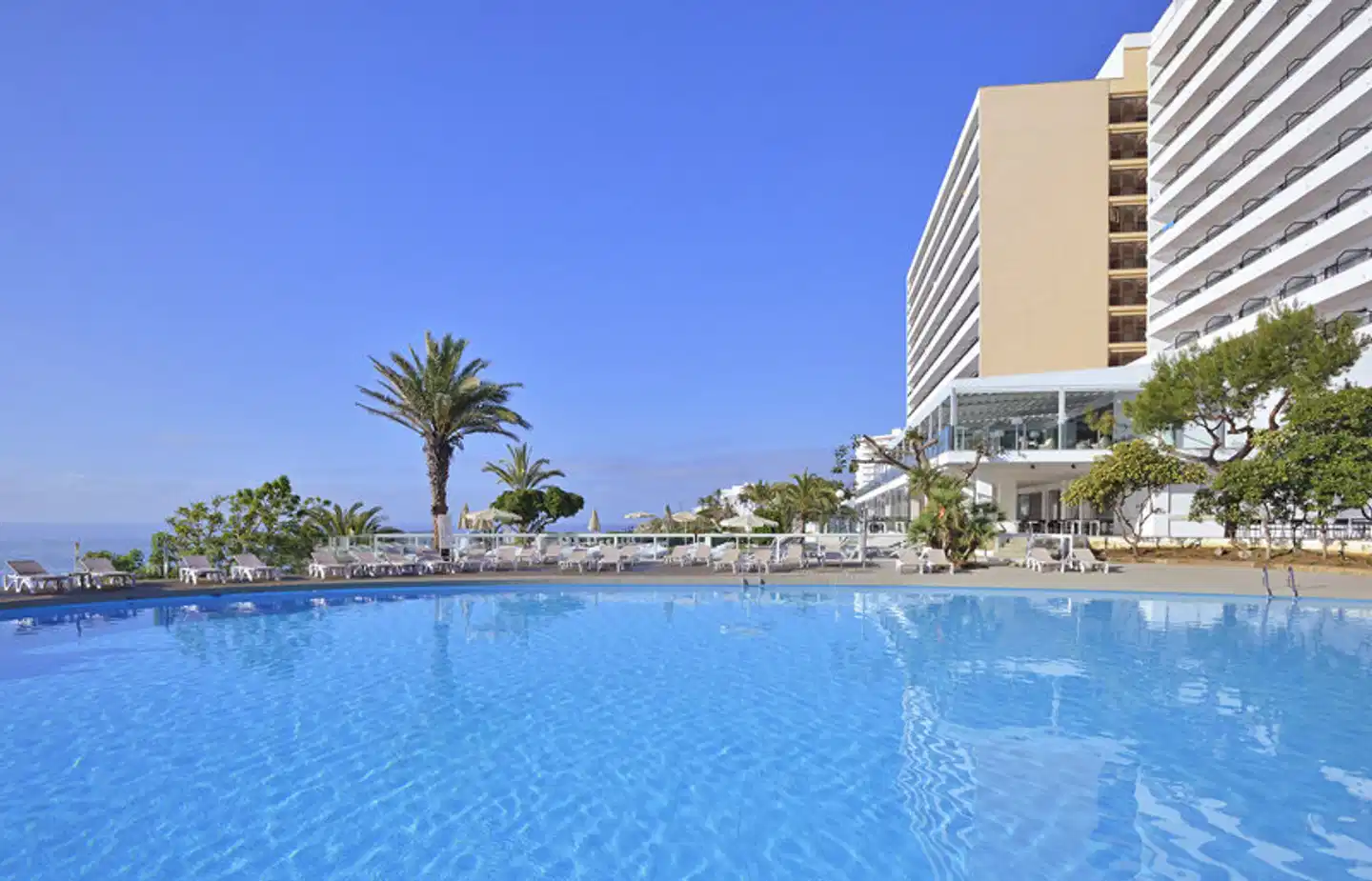 Alua Calas de Mallorca Resort Pool