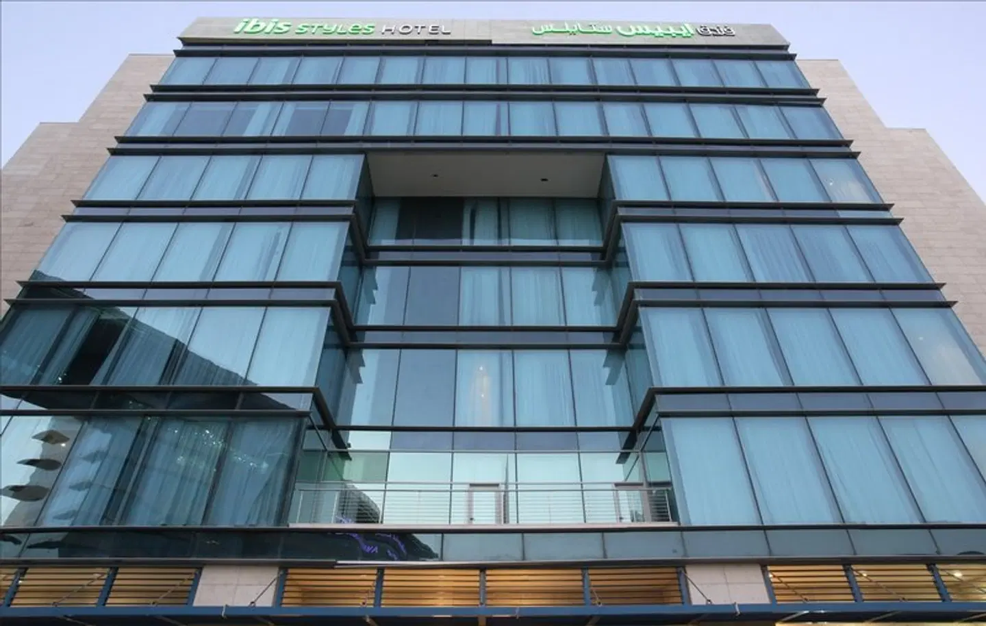 ibis Styles Dubai Jumeira EXTERIOR