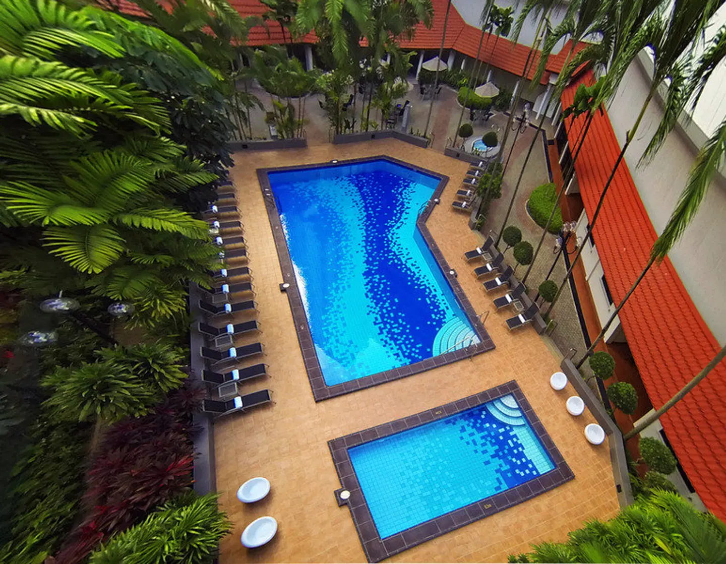 York Hotel OUTDOOR_POOL