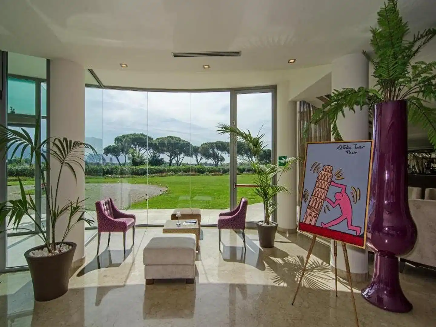 Pisa Hotel Tower Plaza Lobby
