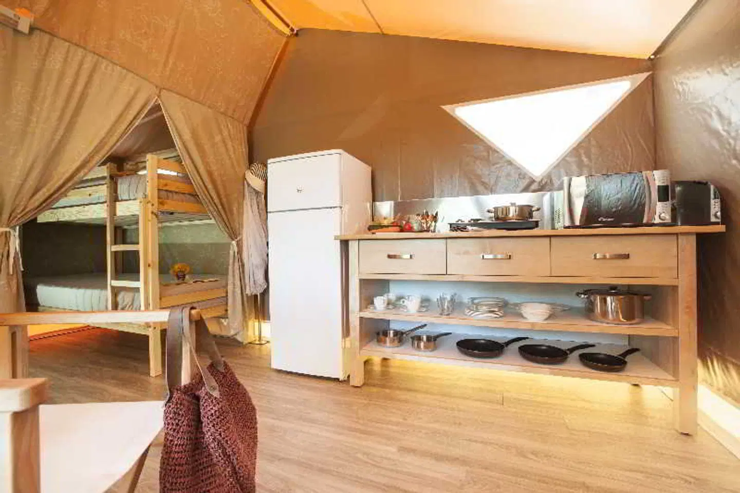 Camping Torre de la Mora ROOM_EXAMPLE