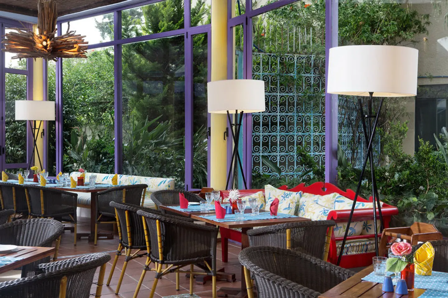 Dionysos Hotel Restaurant