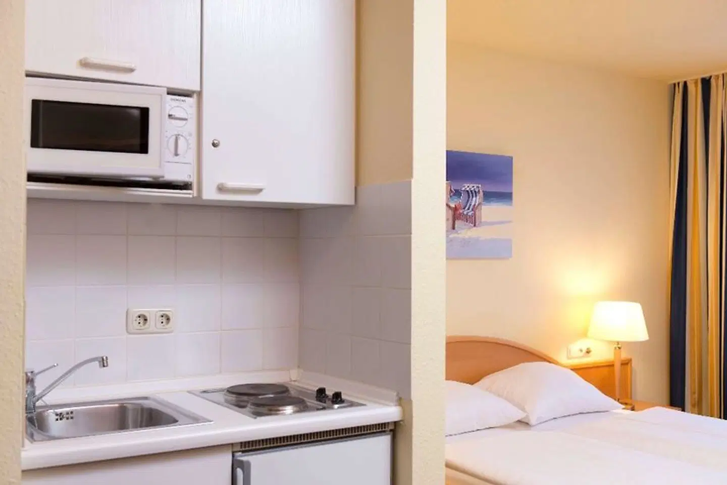 TRYP By Wyndham Luebeck Aquamarin ROOM_EXAMPLE