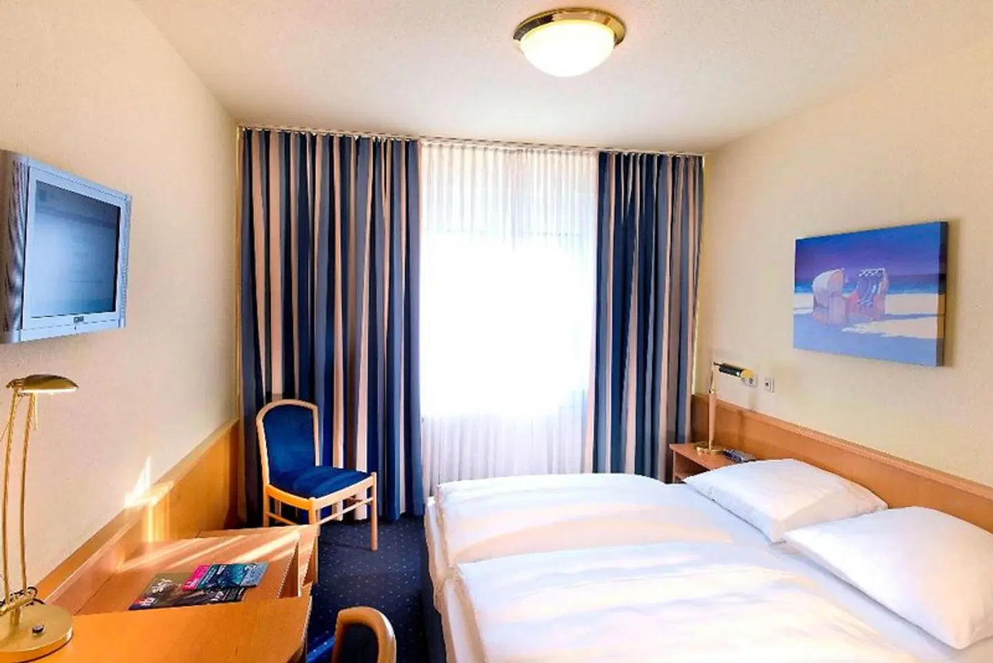 TRYP By Wyndham Luebeck Aquamarin ROOM_EXAMPLE