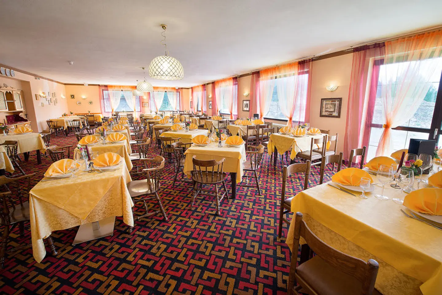 Cristallo Restaurant