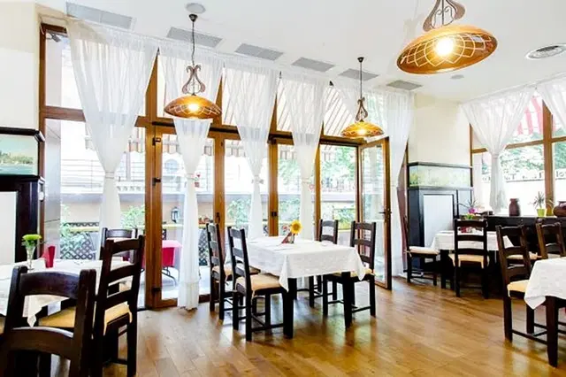 International Bucharest Hotel Restaurant