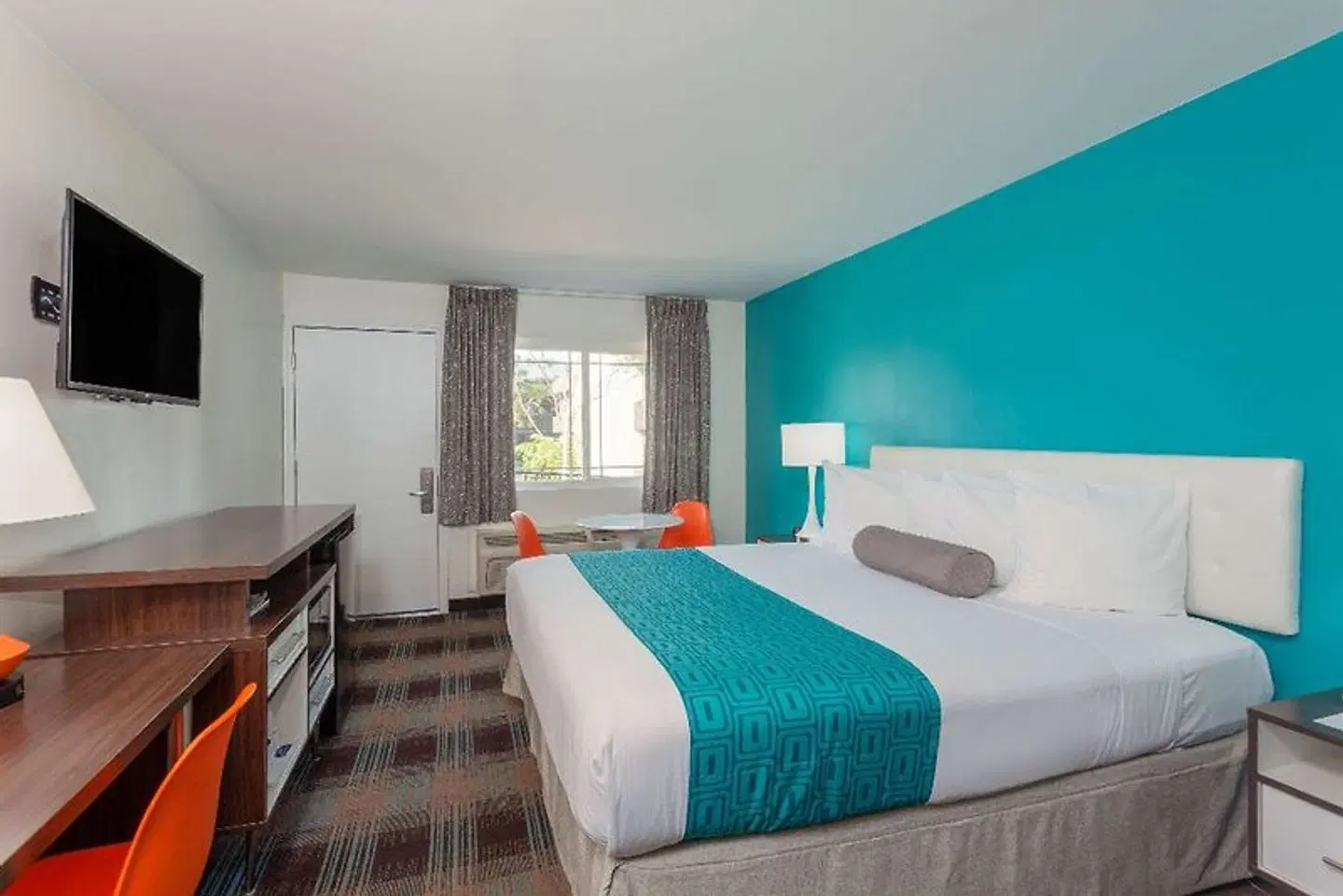 Howard Johnson by Wyndham San Diego Hotel Circle ROOM_EXAMPLE