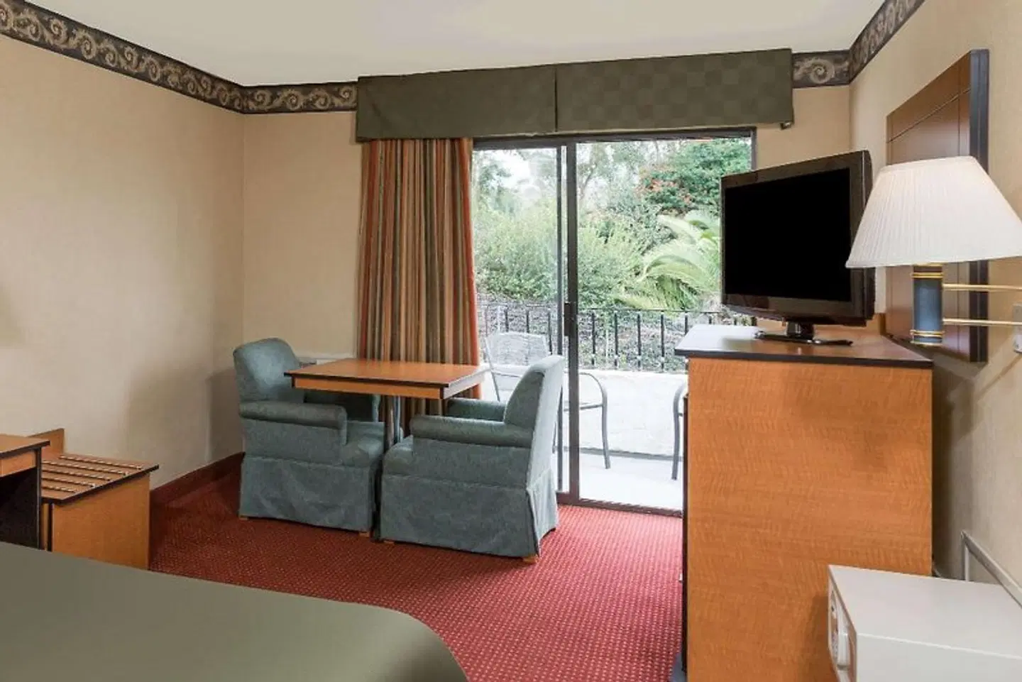 San Clemente Beach Travelodge ROOM_EXAMPLE
