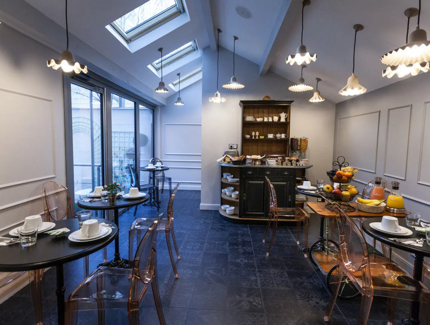 Le Mireille ROOM_EXAMPLE