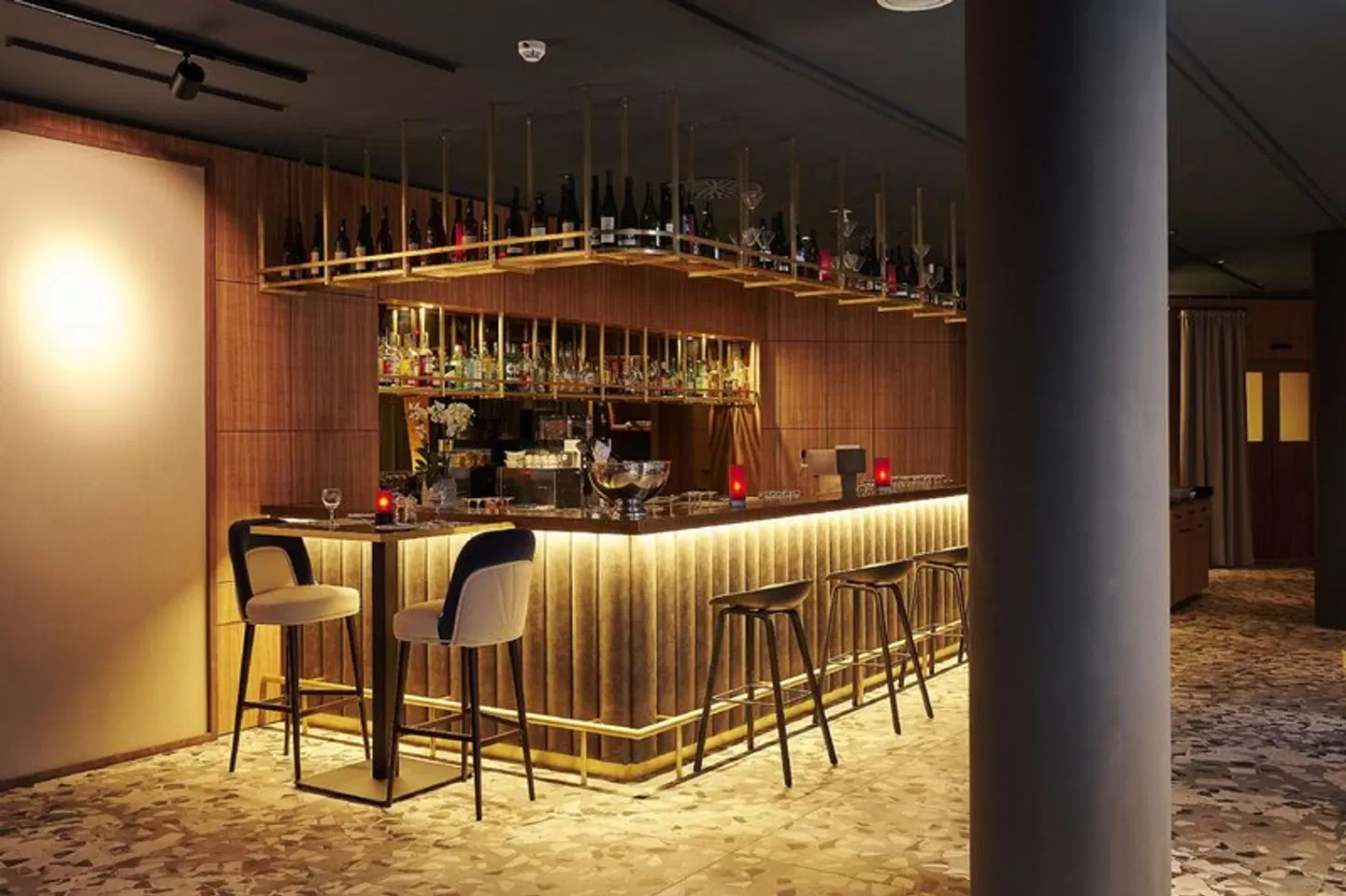 NH Frankfurt Airport Bar