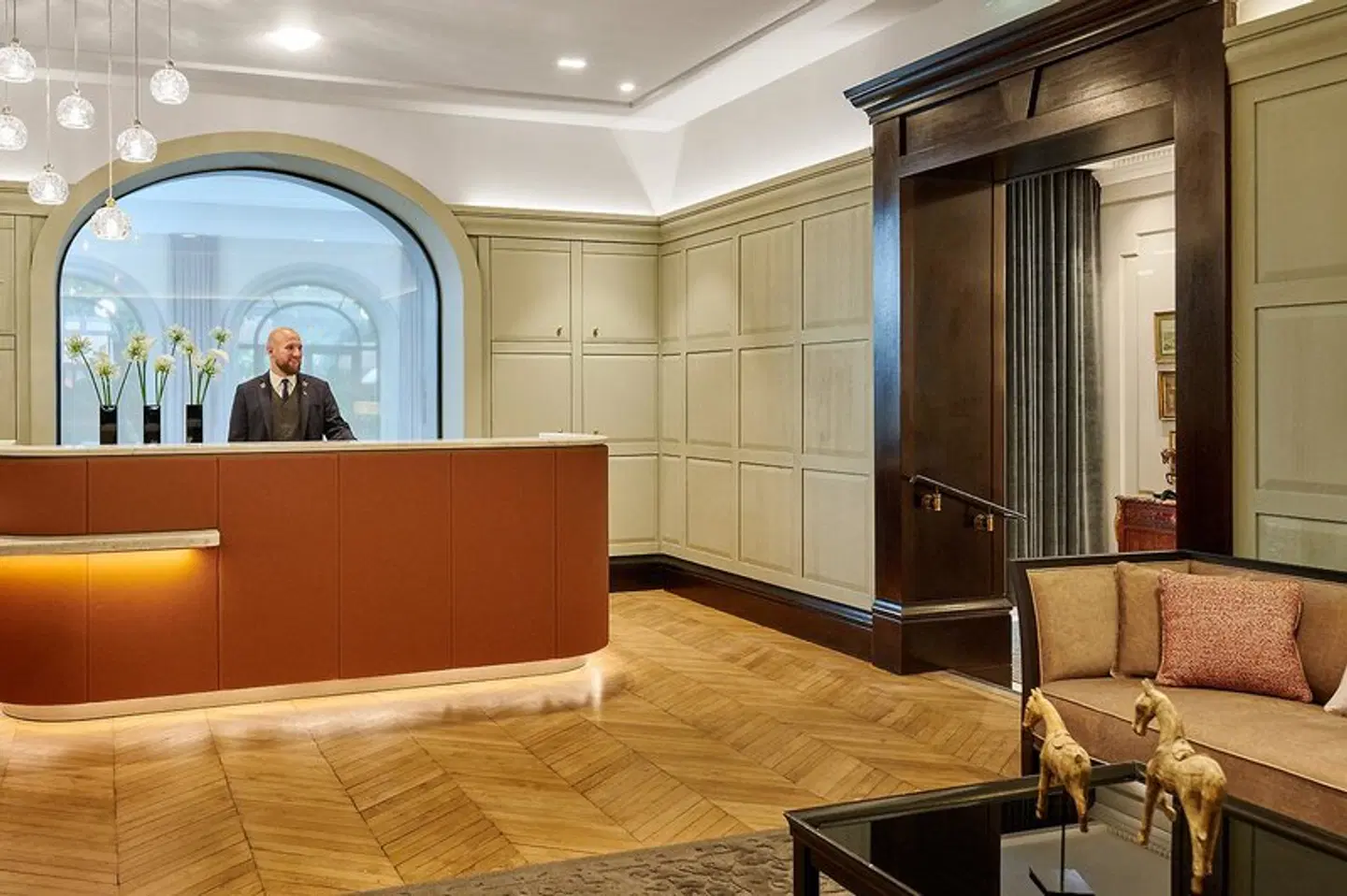 Lancaster LOUNGE_LOBBY