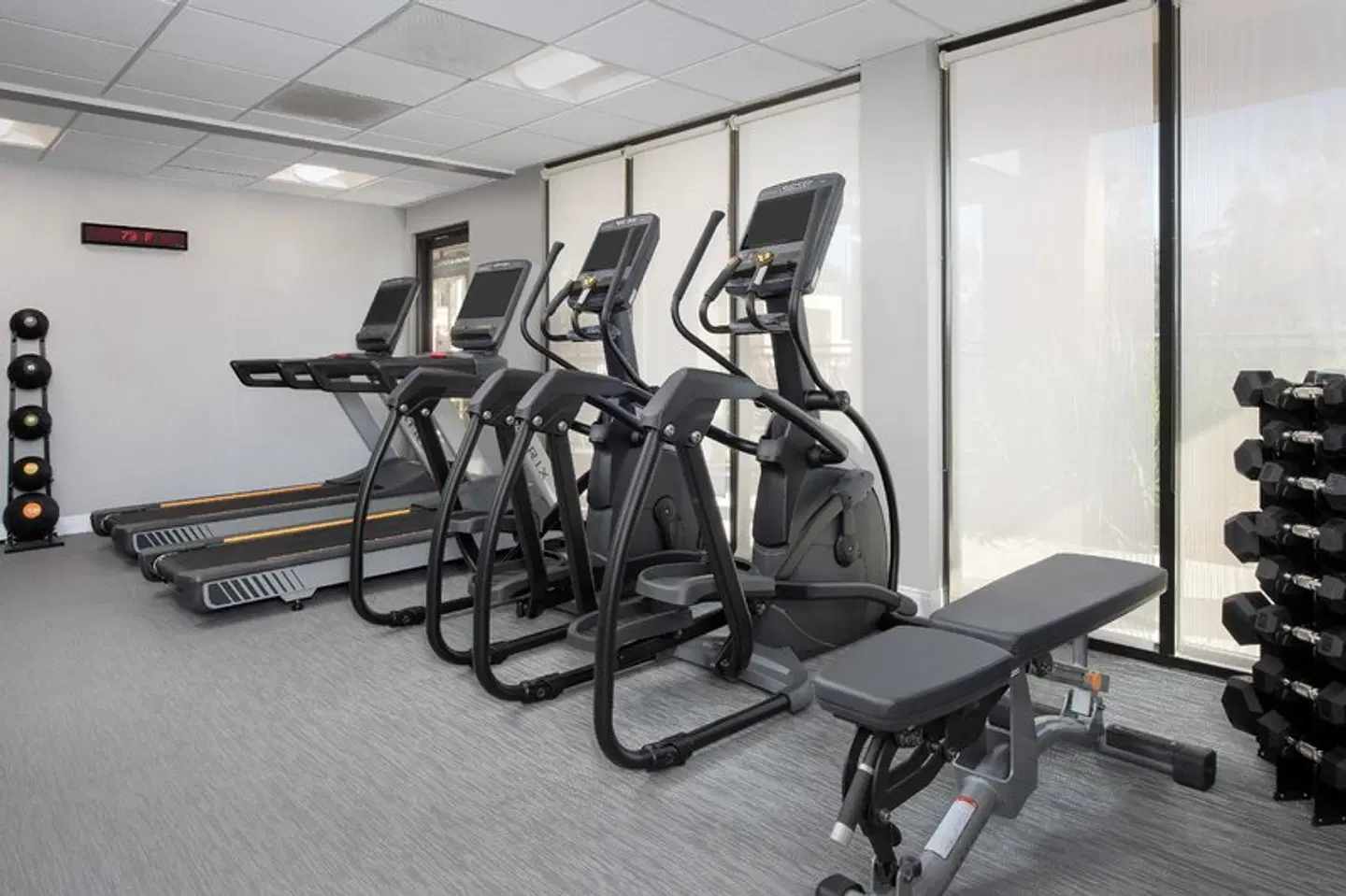 Courtyard by Marriott San Diego Carlsbad SPORTS_AND_LEISURE