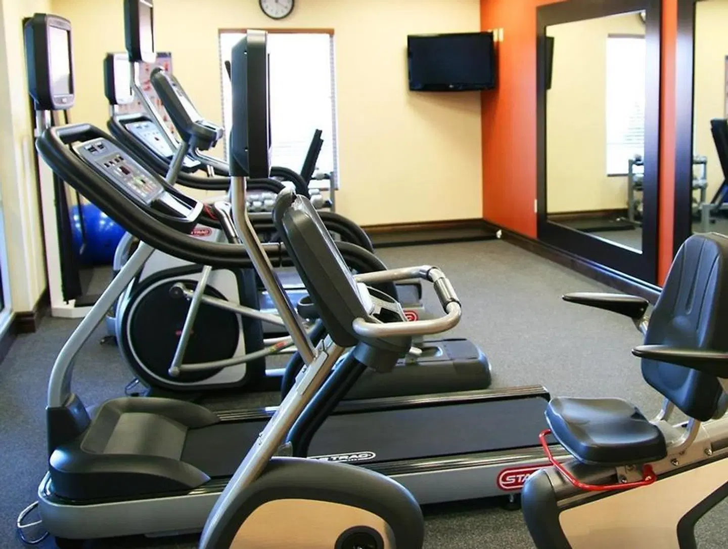 Hampton Inn & Suites by Hilton Moncton SPORTS_AND_LEISURE