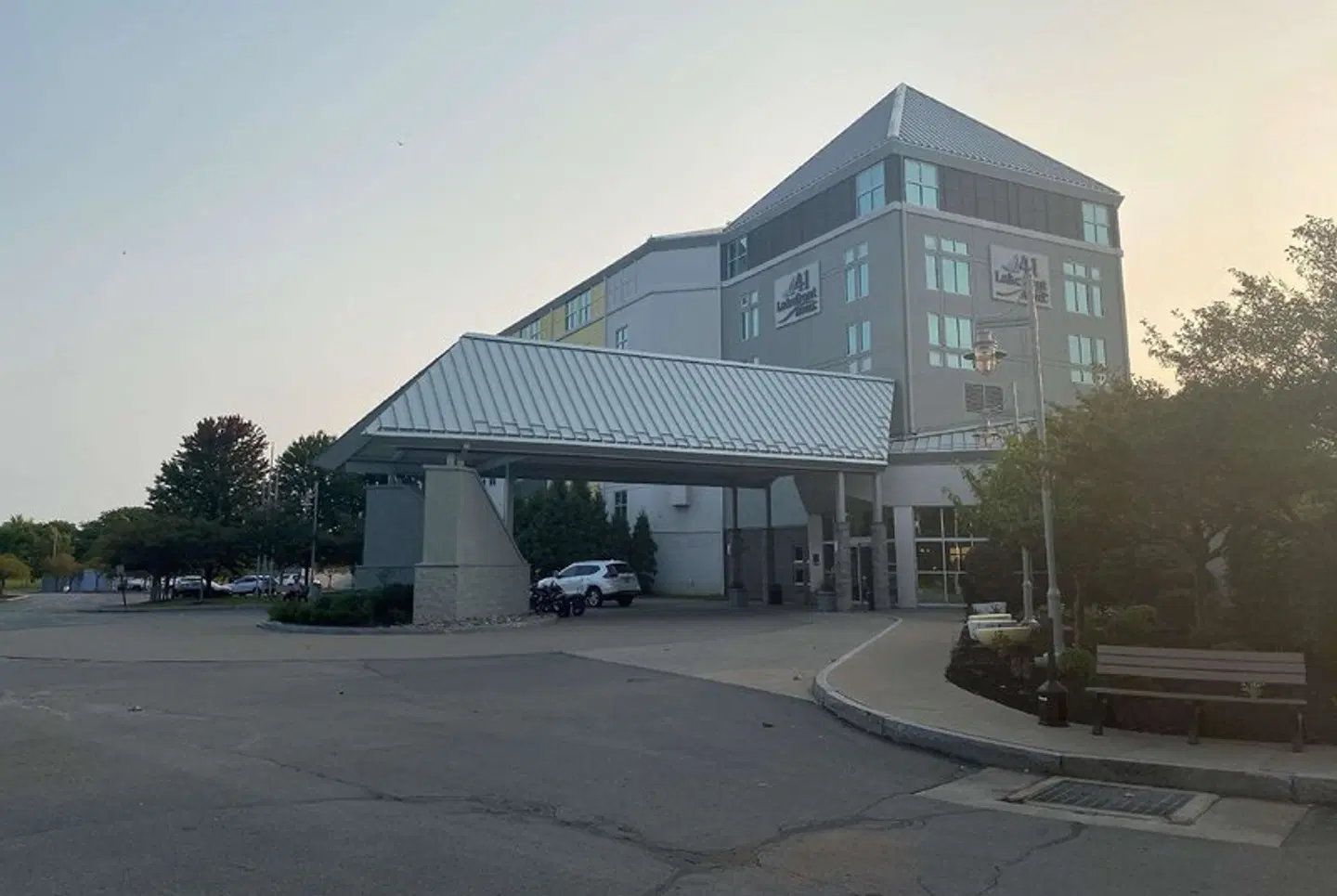41 Lakefront Hotel, Trademark Collection By Wyndham EXTERIOR