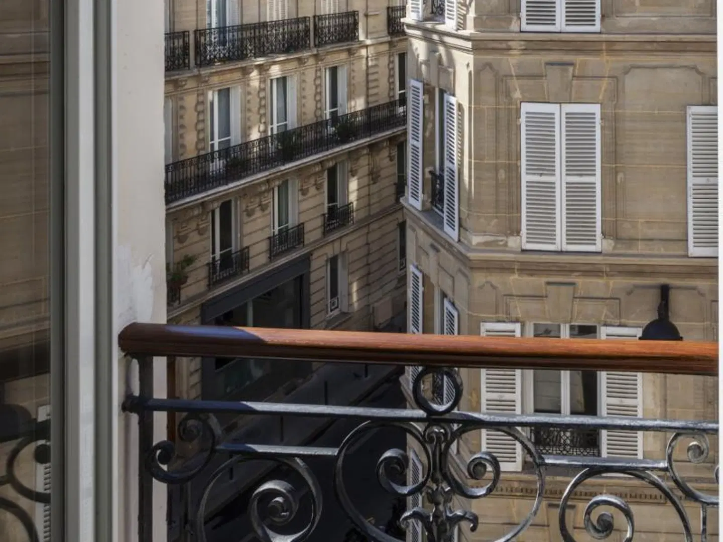 Hôtel Le Mireille EXTERIOR