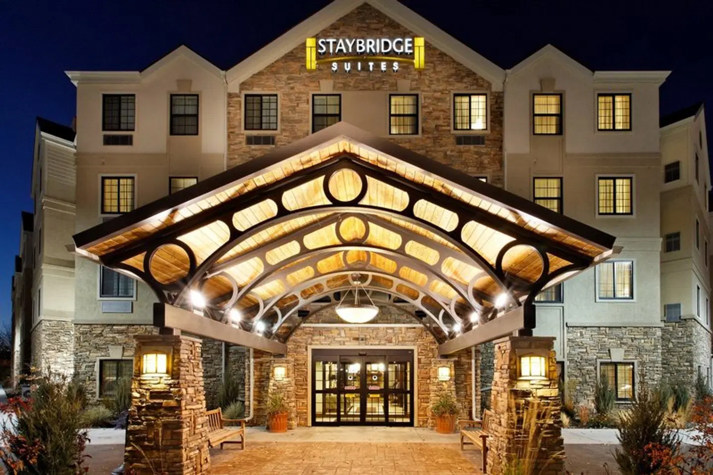 Staybridge Suites Midland by IHG EXTERIOR