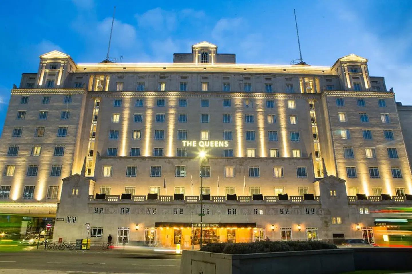 The Queens - QHotels EXTERIOR