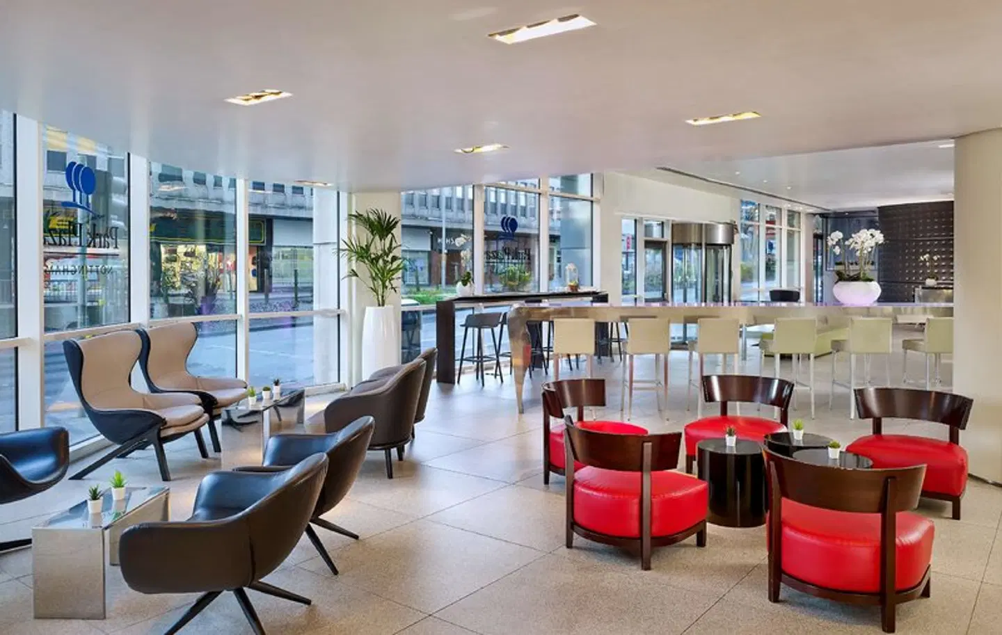 Park Plaza Nottingham Bar