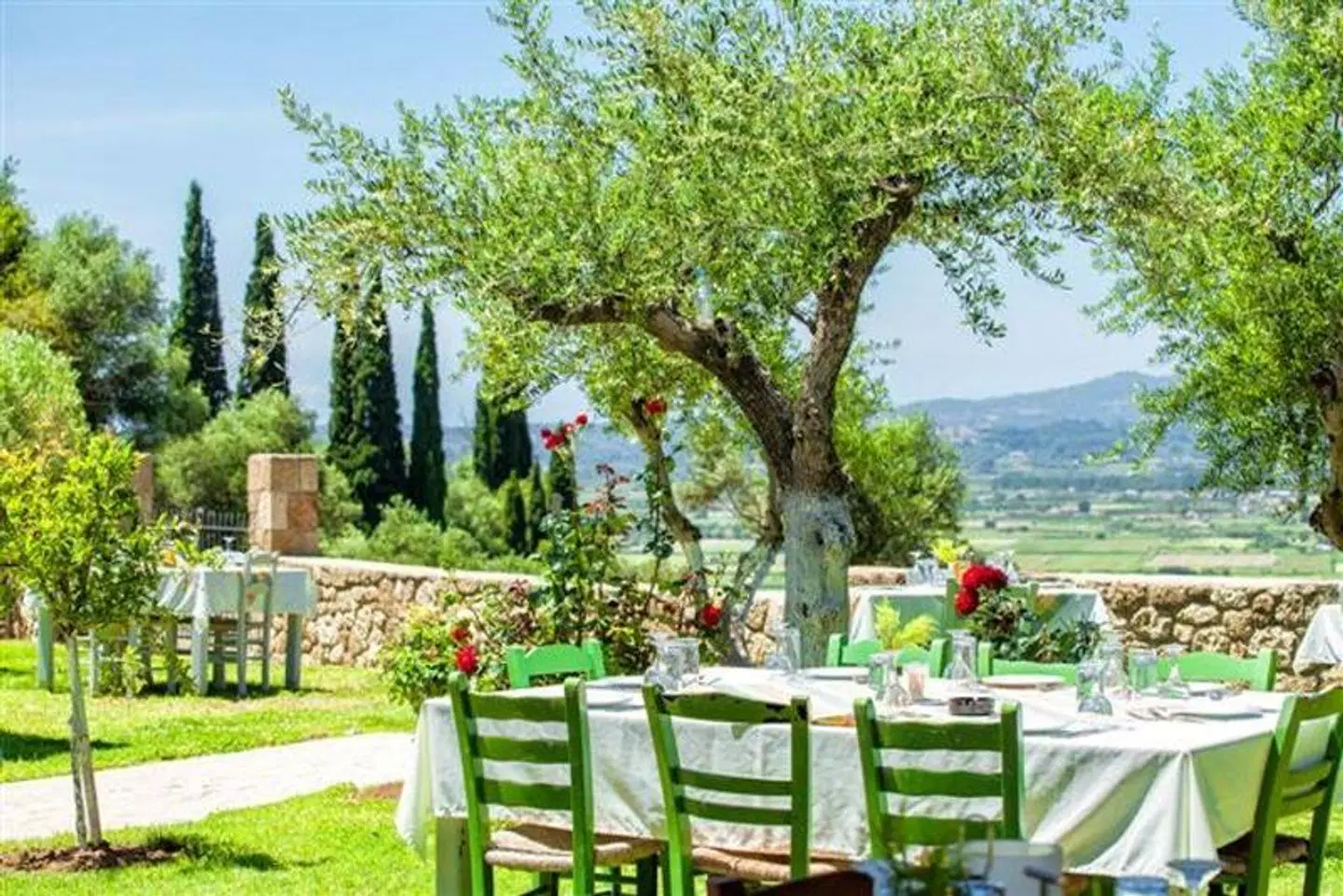 Europa Hotel, Ancient Olympia Garten