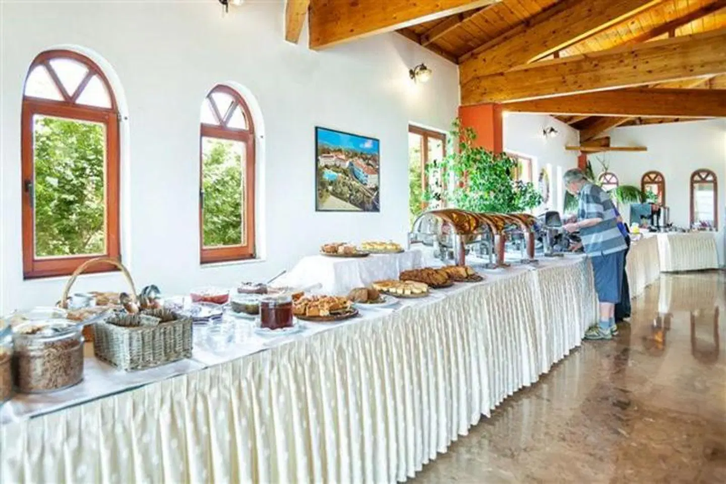 Europa Hotel, Ancient Olympia Restaurant
