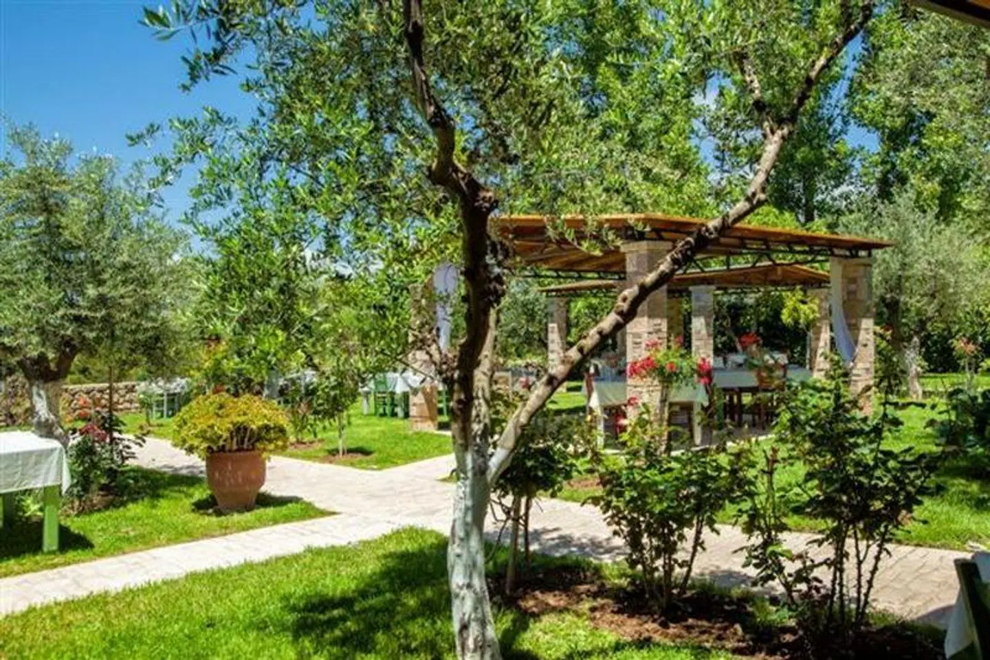 Europa Hotel, Ancient Olympia Garten