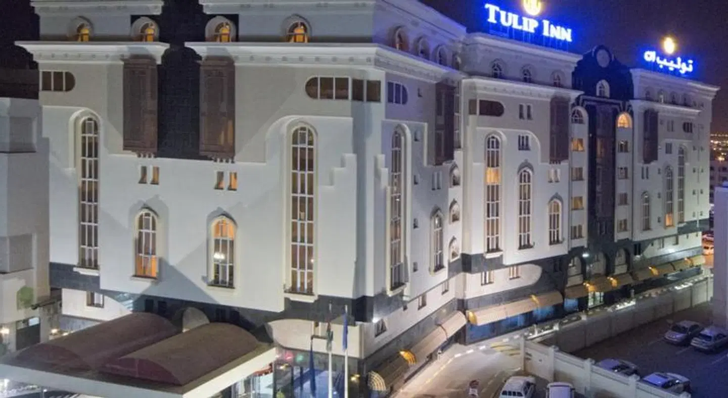 Garden Hotel EXTERIOR