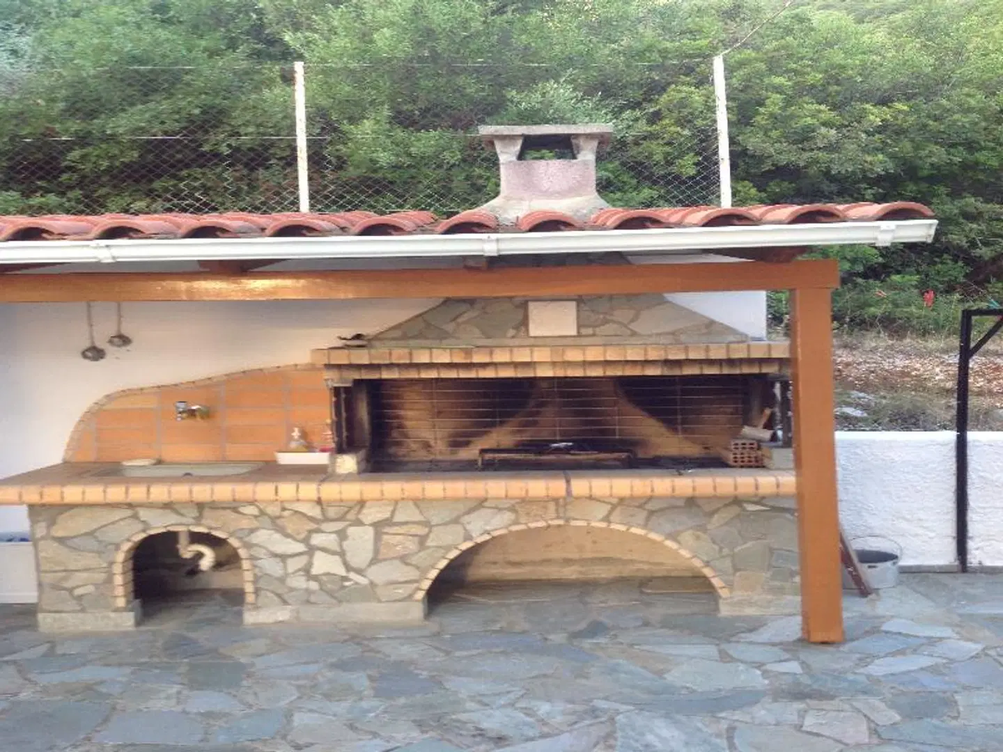 Travlos Studios HEALTH_BEAUTY