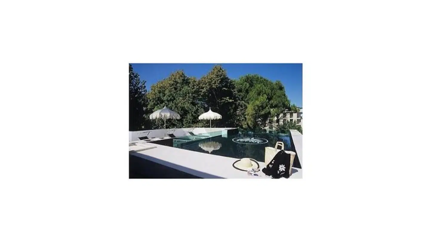 M Glamour Hotel MODEL_IMPRESSION